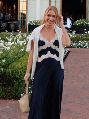 [iso do not buy] DOEN obelia dress